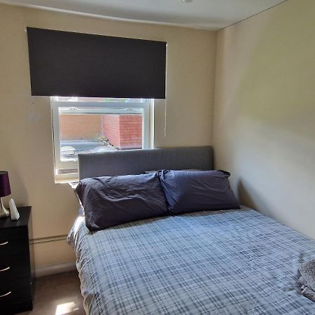 Maidstone Heights III - 1 Bedroom In Maidstone! Kültér fotó