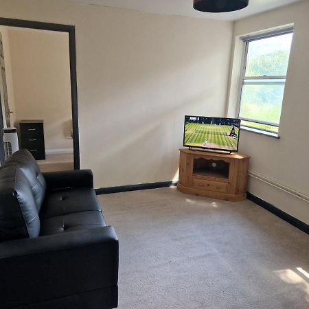 Maidstone Heights III - 1 Bedroom In Maidstone! Kültér fotó