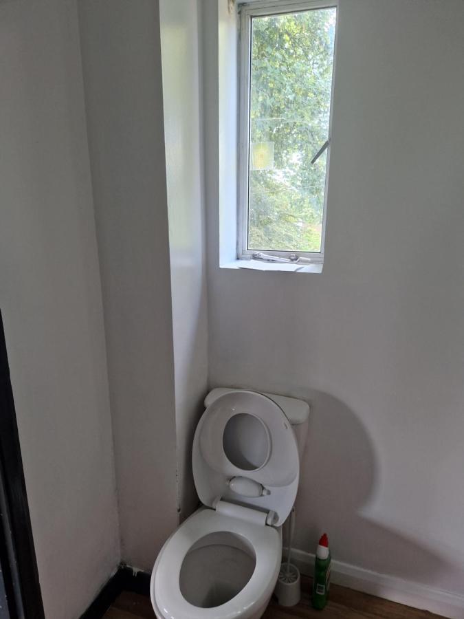 Maidstone Heights III - 1 Bedroom In Maidstone! Kültér fotó